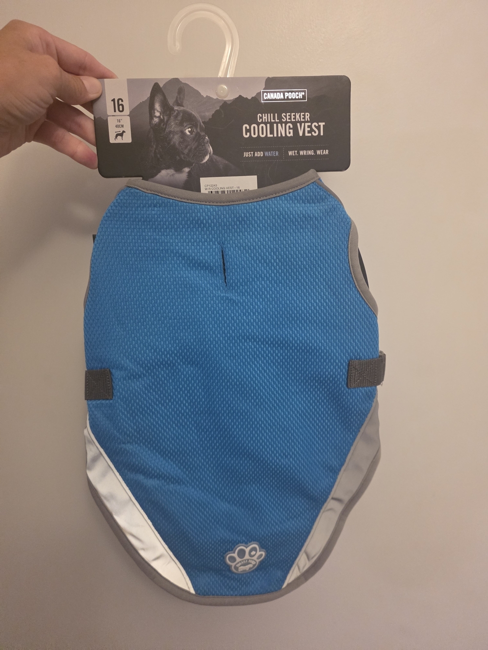 Canada Pooch Chill Seeker Cooling Vest for Dogs - Blue